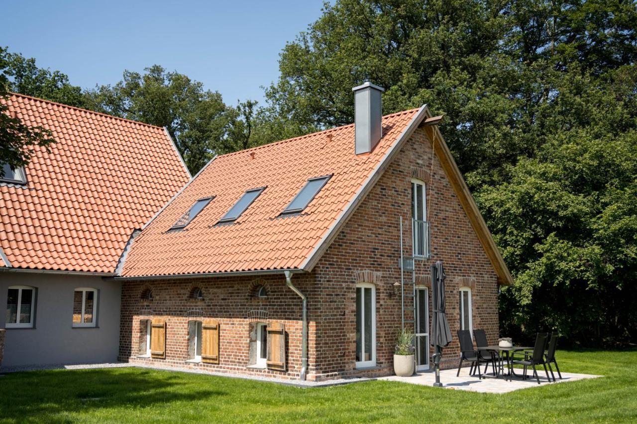 Zum Heuerling Ferienwohung Im Alten Stall Mit Sauna Versmold Dış mekan fotoğraf